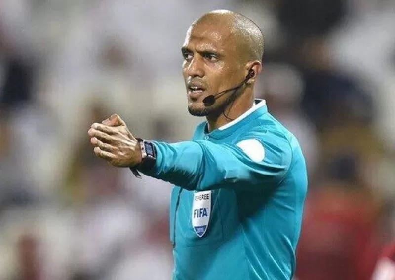 Trọng t&agrave;i lu&ocirc;n l&agrave; người cầm c&acirc;n nảy mực trong c&aacute;c trận đấu b&oacute;ng đ&aacute;